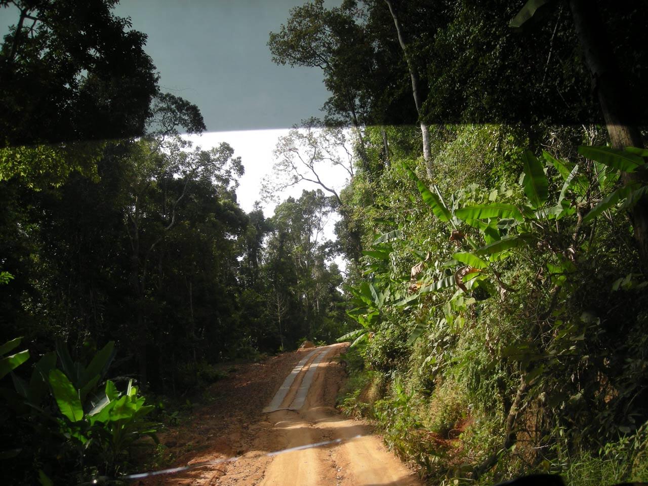 Haad-yuan-koh-phangan-strasse
