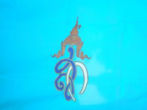 Koenigin-sirikit-flagge-koh-phangan
